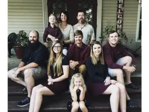 Photo of Mary Jane Williams and her family.