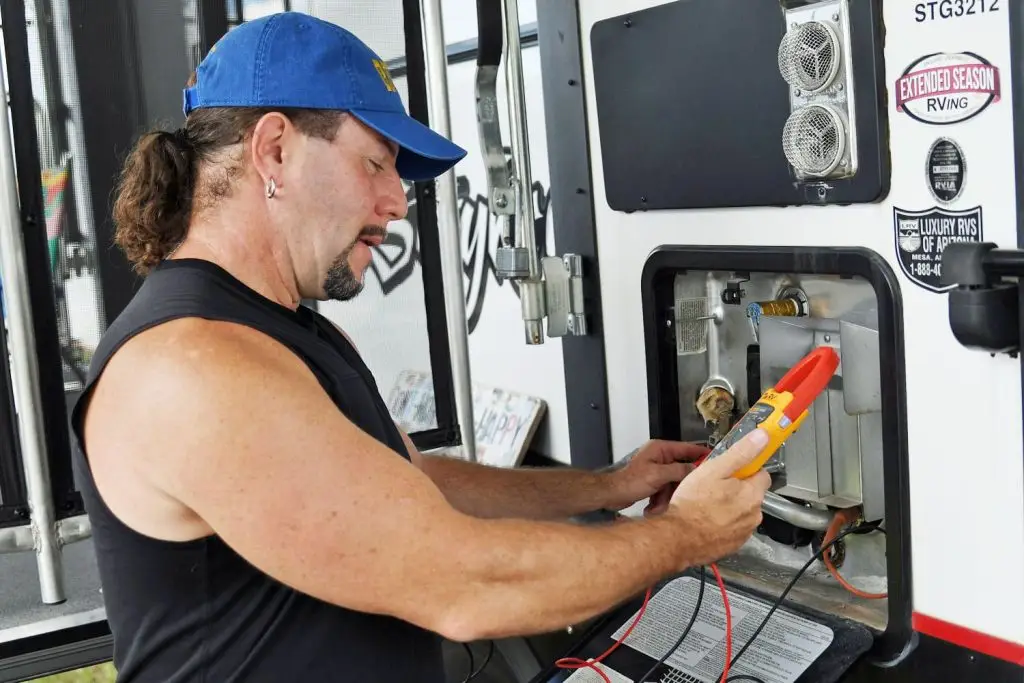 Photo of Steve Hurwitz, owner of TekRV