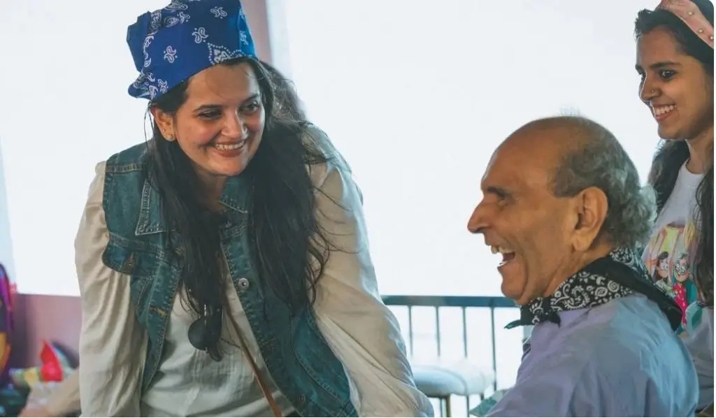 Photo of Goodfellows with a Grandpal - Photo from The Better India.