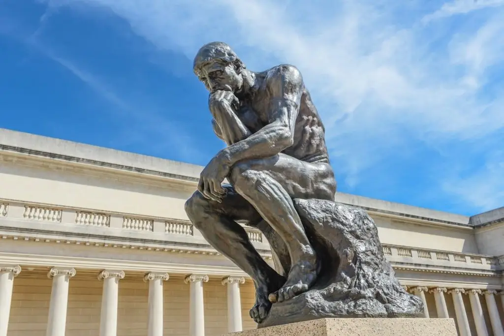 Photo of The Thinker statue.